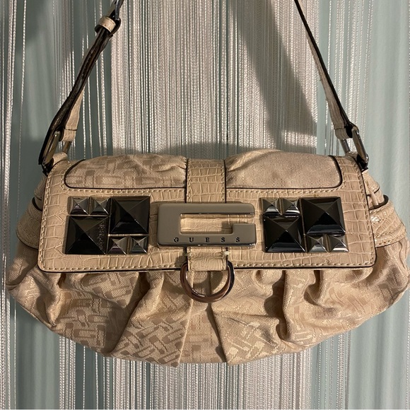 Guess Beige Logo Purse and Wallet Matching Set Size Small - Picture 3 of 17